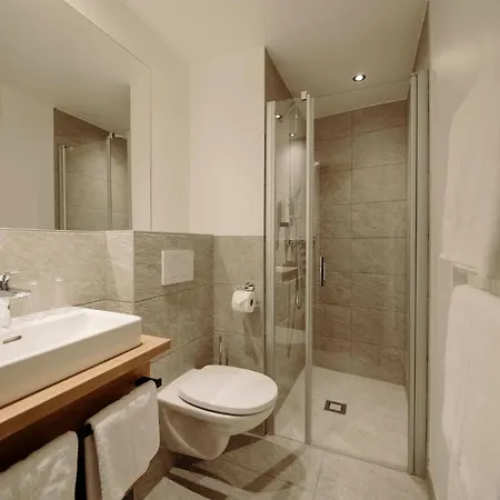 Rohrmooser Schloessl Gasthuis 4*