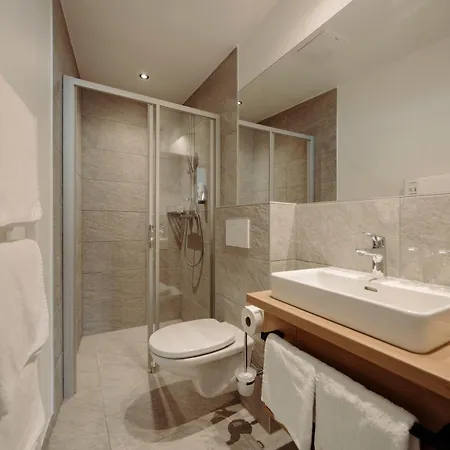 Rohrmooser Schloessl 4* Schladming