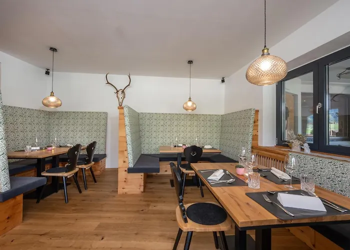 罗尔莫泽施洛斯旅馆 招待所